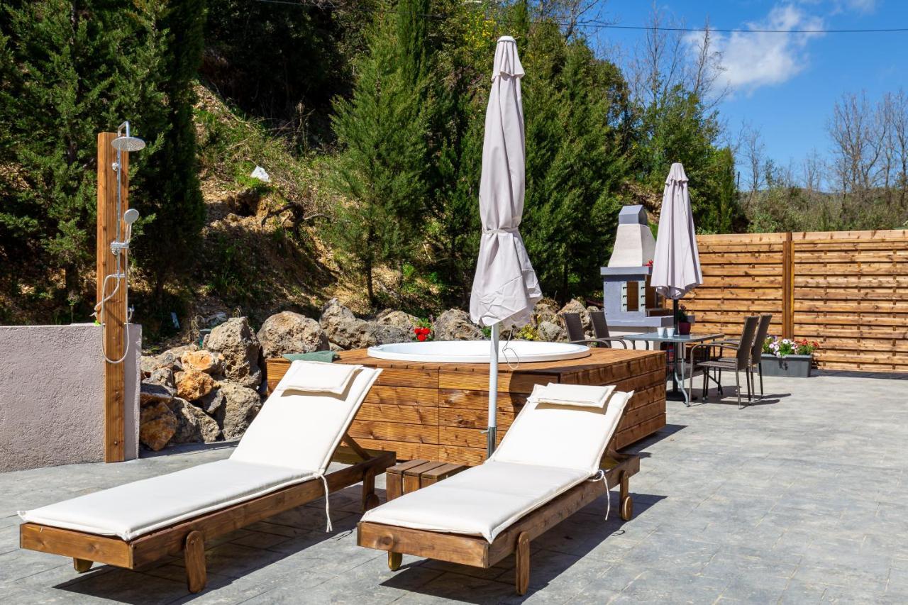 Nightingale Villa & Suites Corfu Gazatika Exterior photo