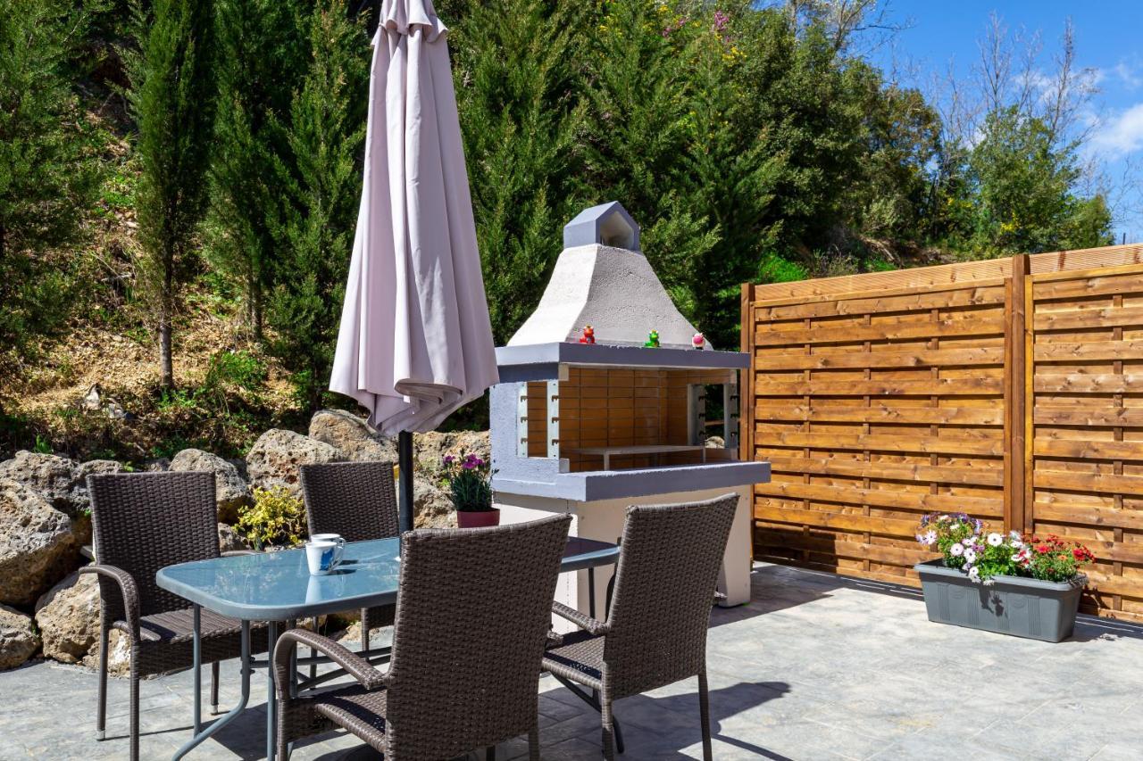 Nightingale Villa & Suites Corfu Gazatika Exterior photo